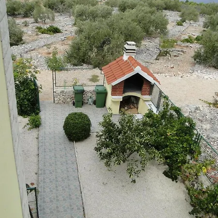 Rube 3 Fuer 4 Personen By Interhome Appartement