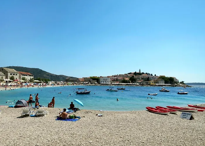 Rube 3 Fuer 4 Personen By Interhome * Primošten